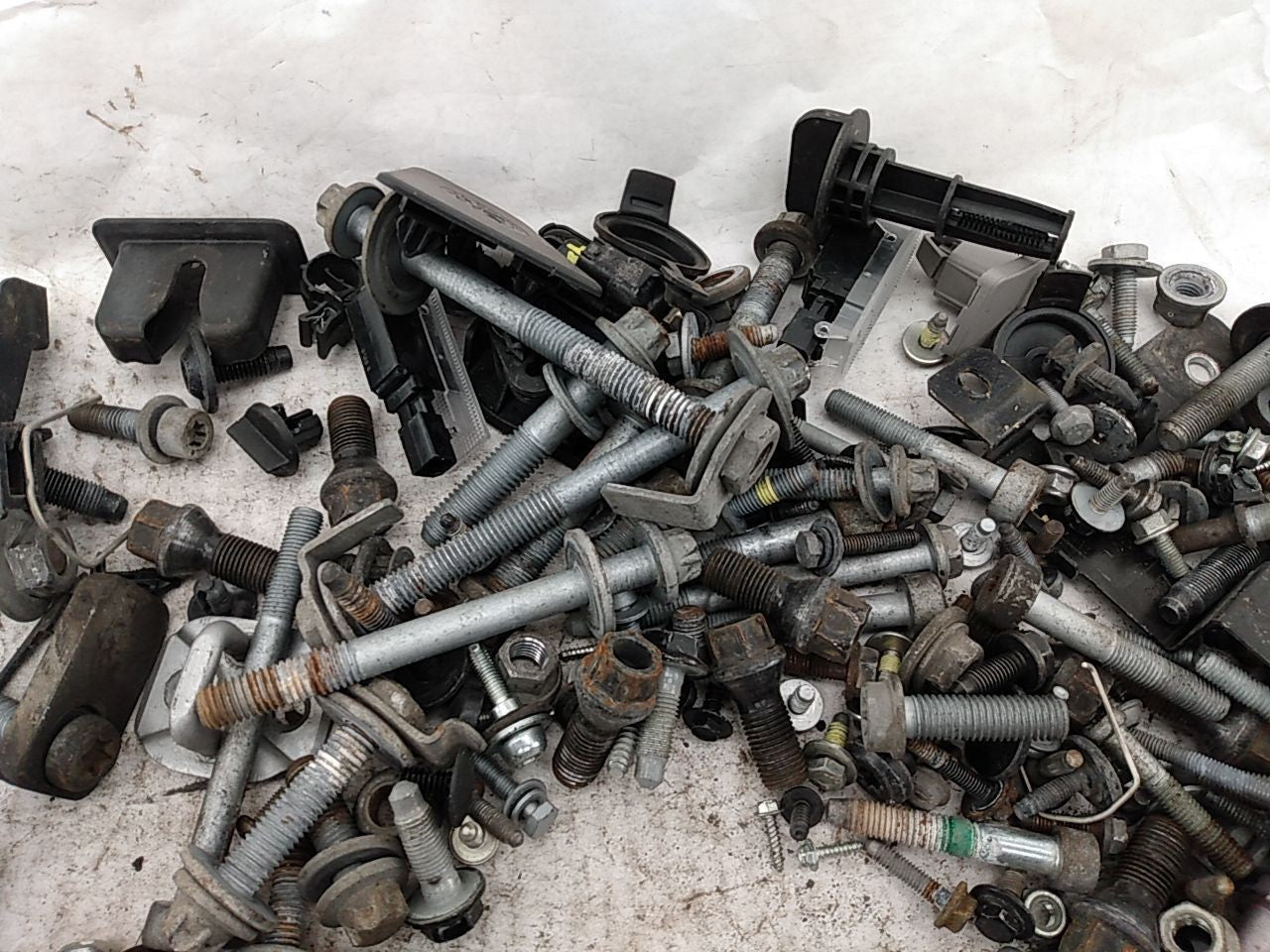 Alfa Romeo Giulia Dismantling Hardware Fasteners Bolts Nuts