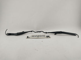 Pontiac Solstice Pair Of Windshield Wiper Arms