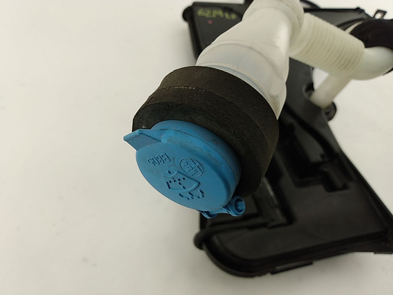 Alfa Romeo Giulia Washer Fluid Reservoir Tank