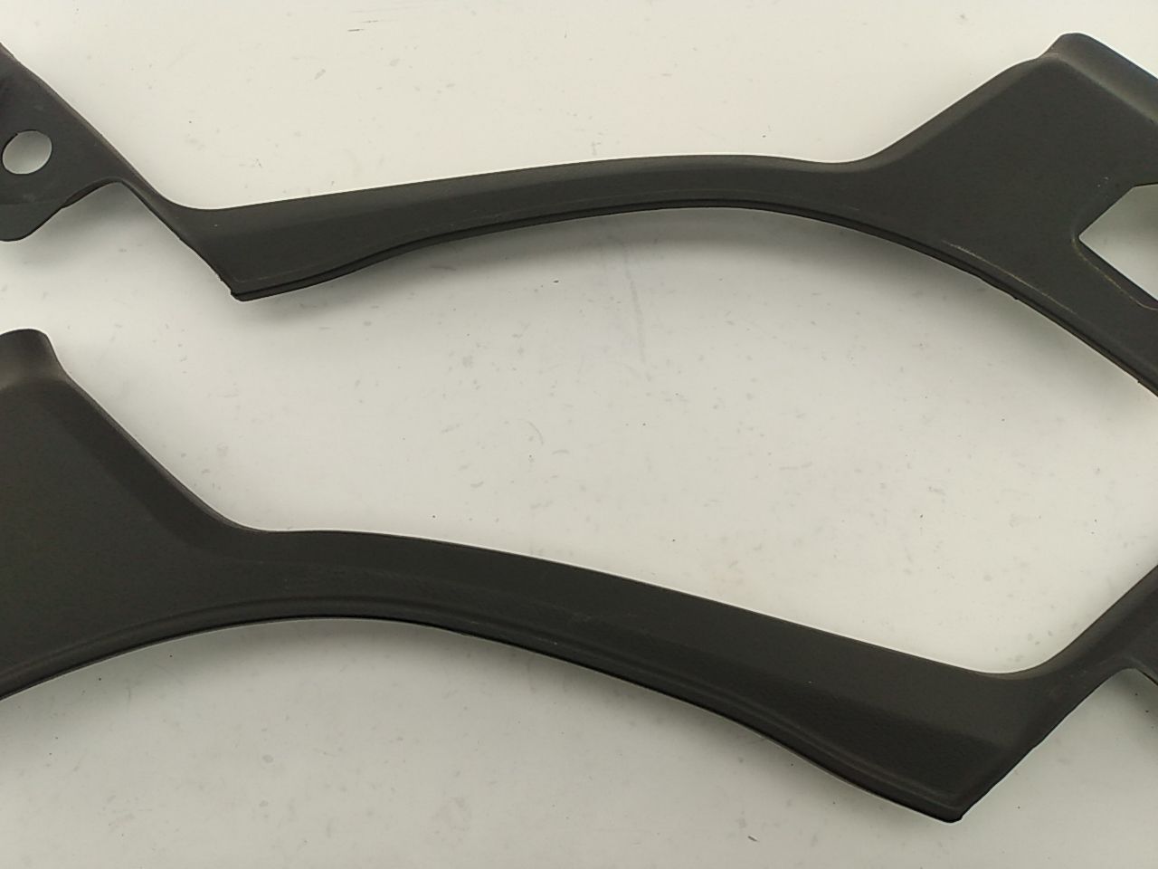 Jeep Cherokee Pair Of Rear Door Sill Trims
