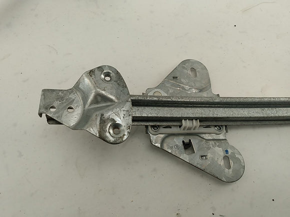 Jeep Cherokee Passenger Right Front Door Window Regulator
