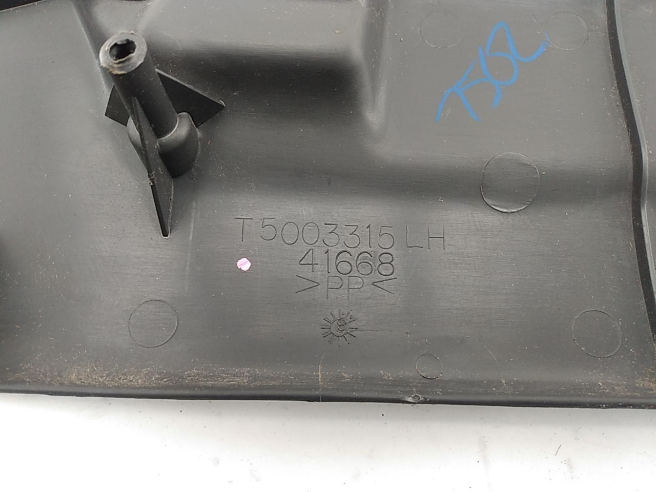 Jeep Cherokee Driver Left Front Lower Seat Trim