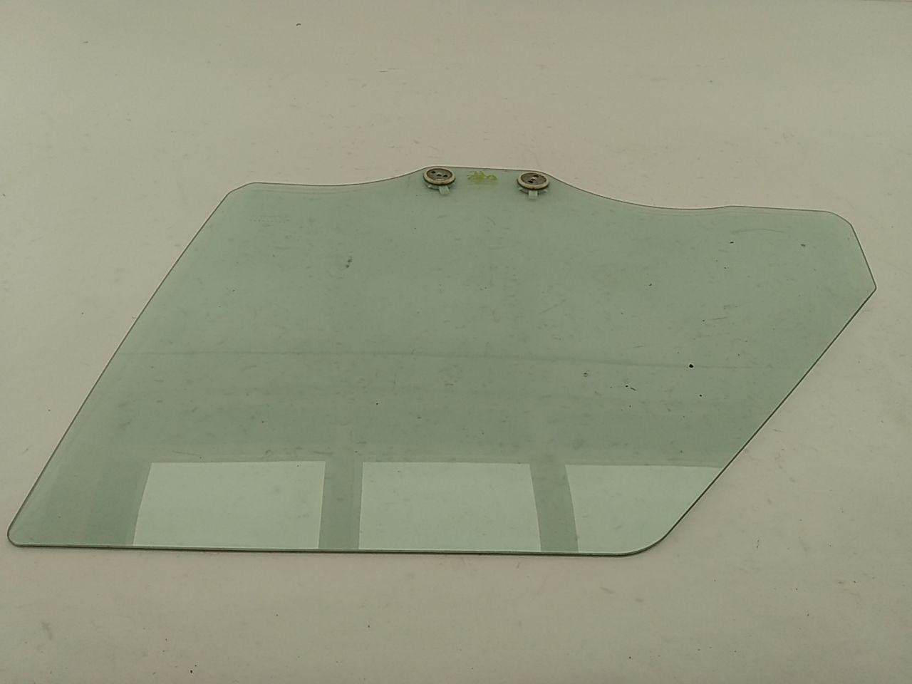 Jeep Cherokee Driver Left Front Door Window Glass