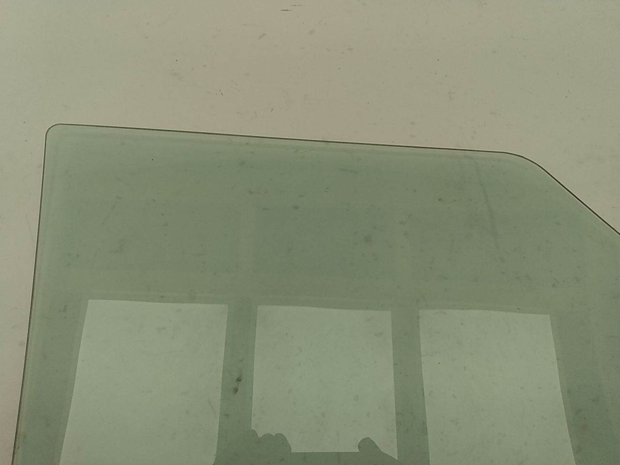 Jeep Cherokee Driver Left Front Door Window Glass