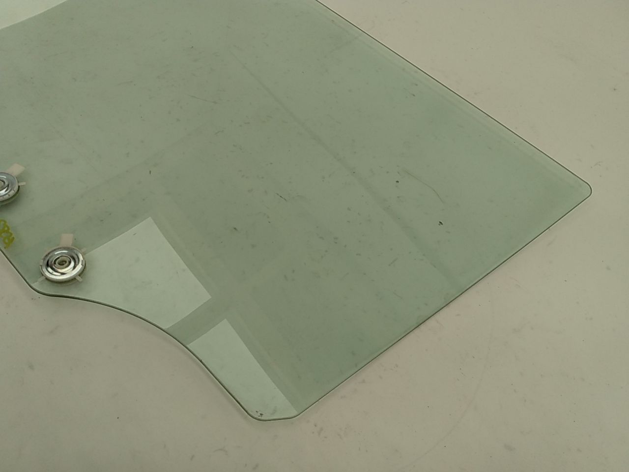 Jeep Cherokee Passenger Right Front Door Window Glass