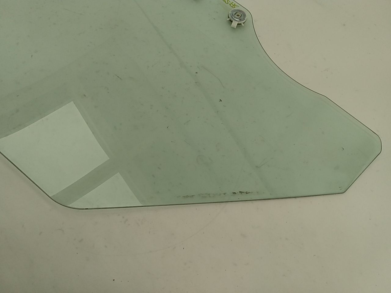 Jeep Cherokee Passenger Right Front Door Window Glass