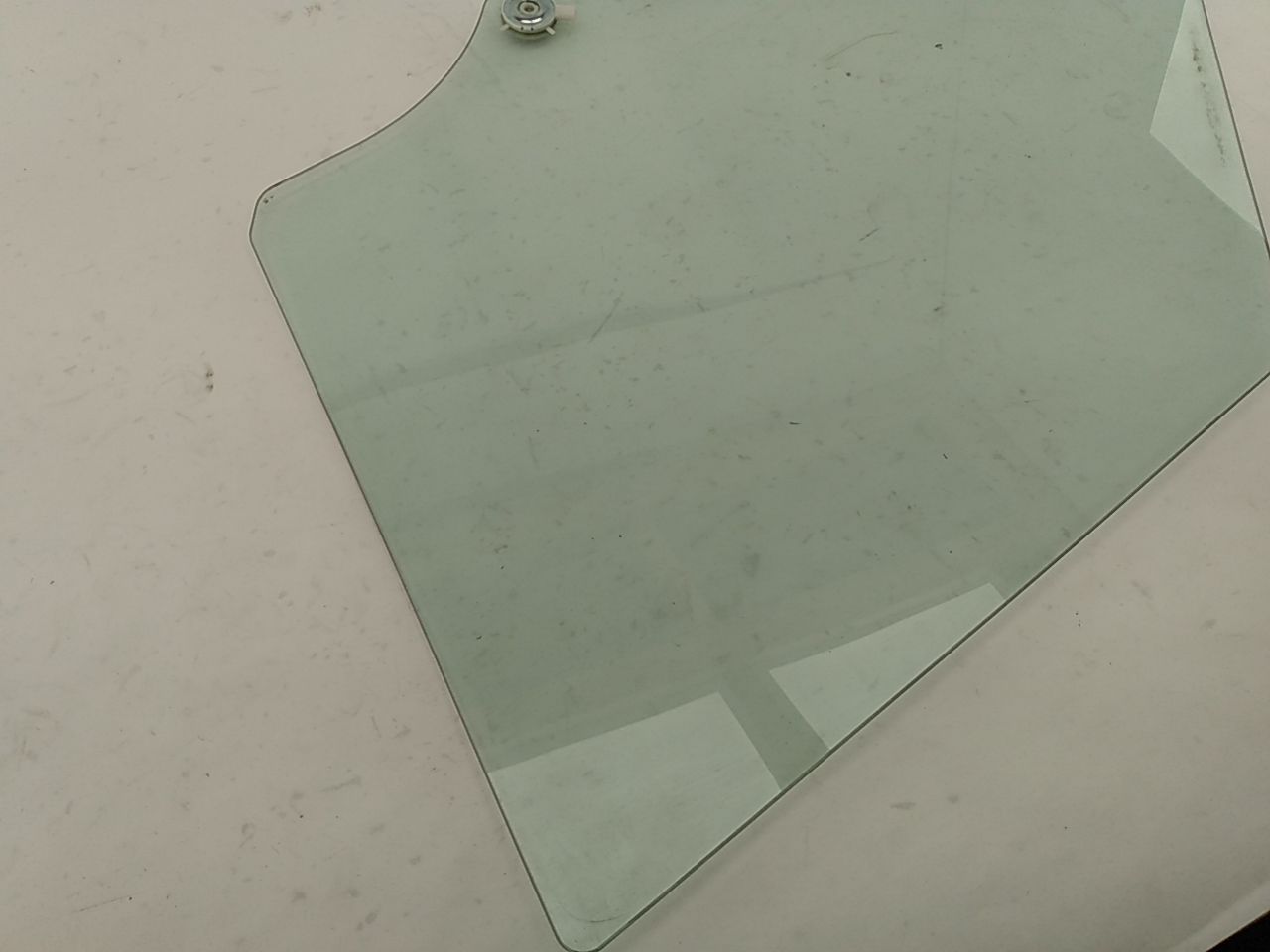Jeep Cherokee Passenger Right Front Door Window Glass