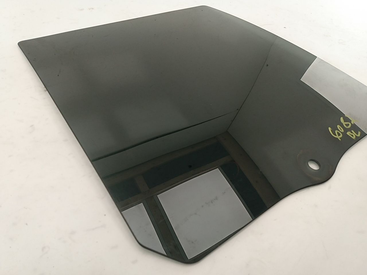 Jeep Cherokee Driver Left Rear Door Window Glass