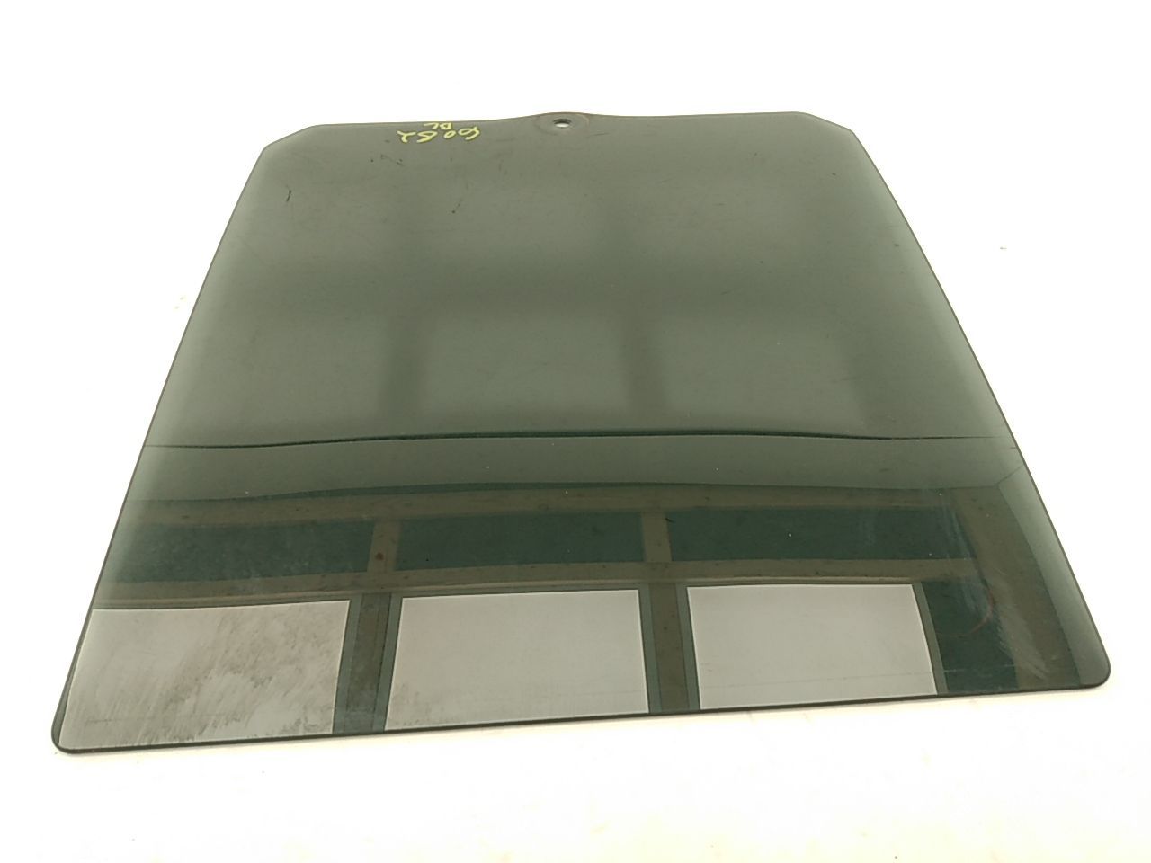 Jeep Cherokee Driver Left Rear Door Window Glass