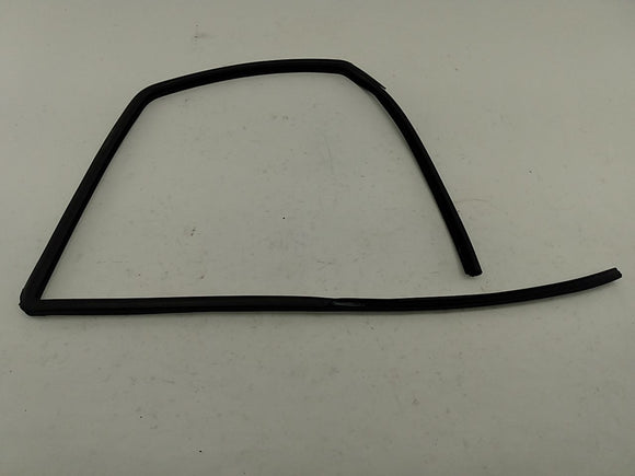 Jeep Cherokee Driver Left Front Window Glass Seal