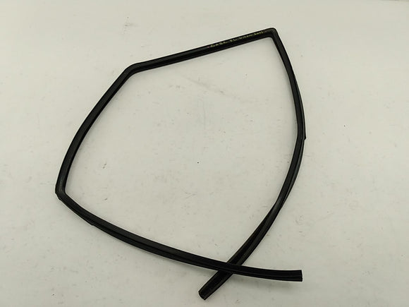 Jeep Cherokee Driver Left Front Window Glass Seal