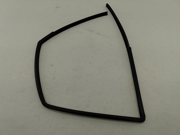 Jeep Cherokee Driver Left Front Window Glass Seal