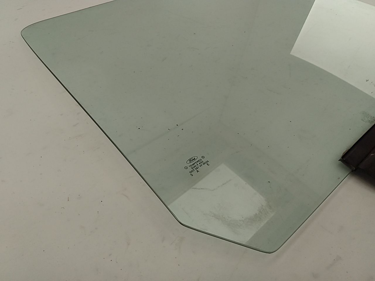 Ford Bronco Passenger Right Door Window Glass