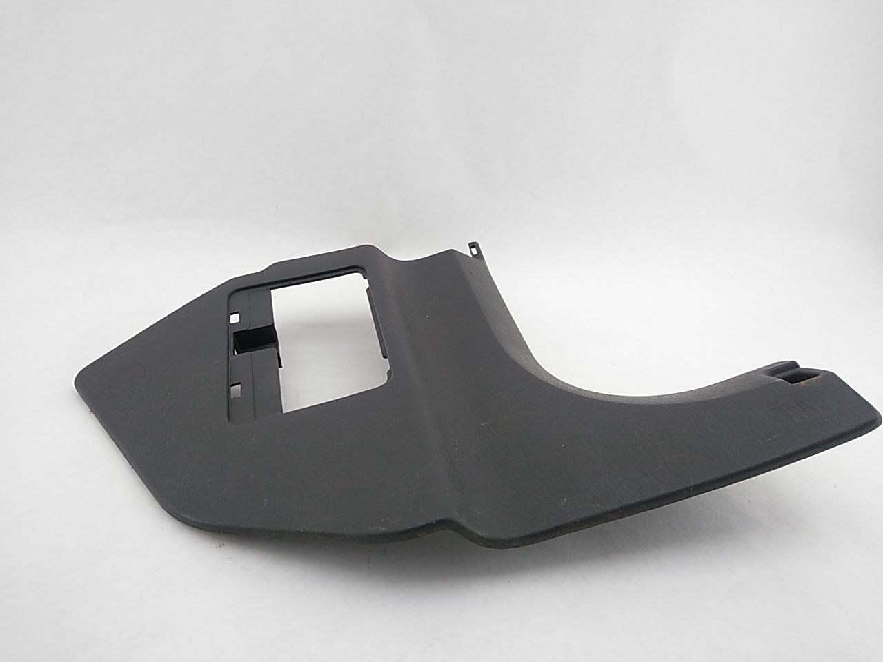 Jeep Cherokee Passenger Right Front Lower Kick Panel