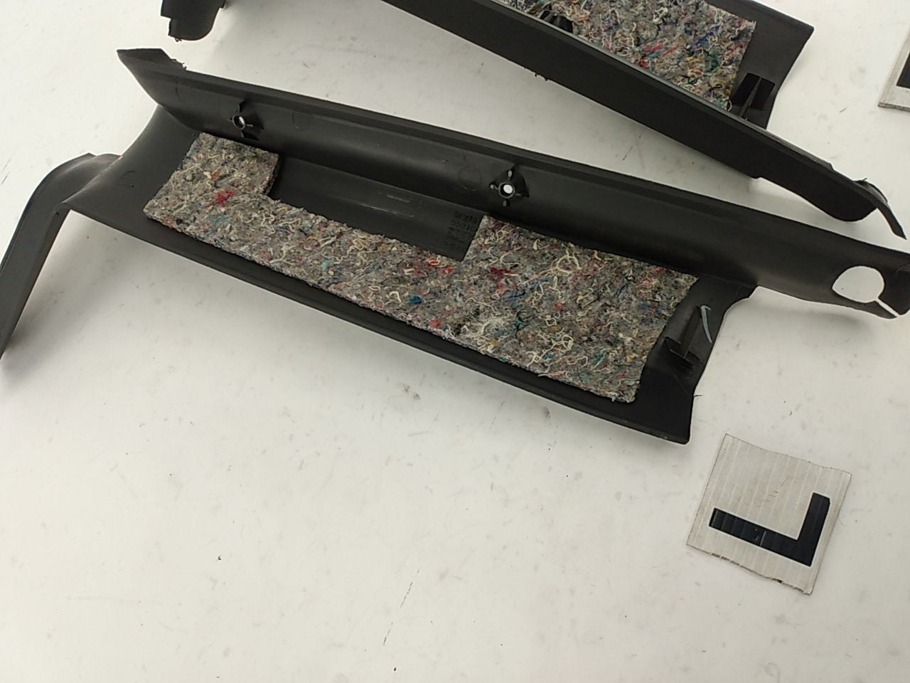 Jeep Cherokee Pair Of Rear D Pillar Cargo Trims