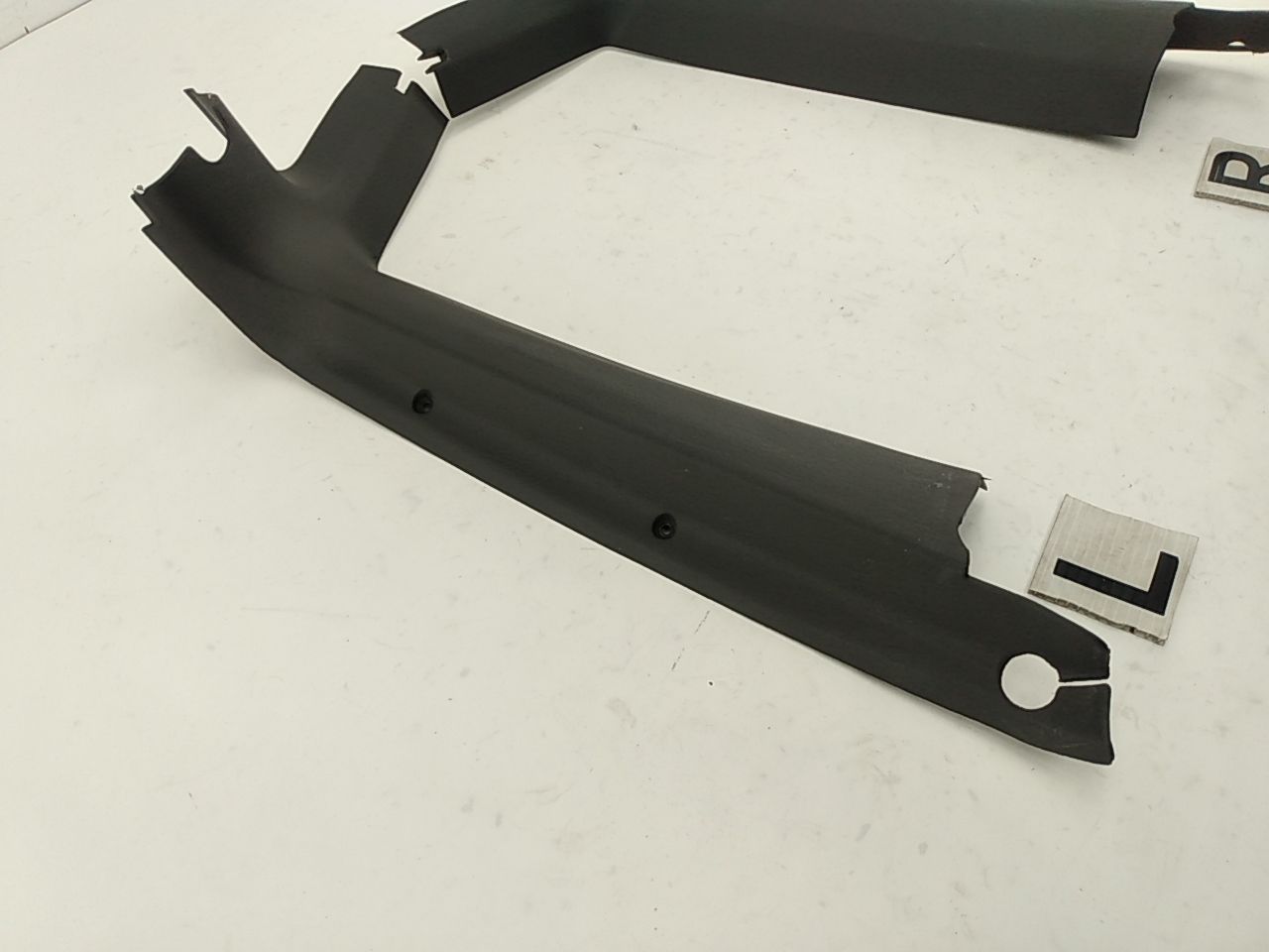 Jeep Cherokee Pair Of Rear D Pillar Cargo Trims