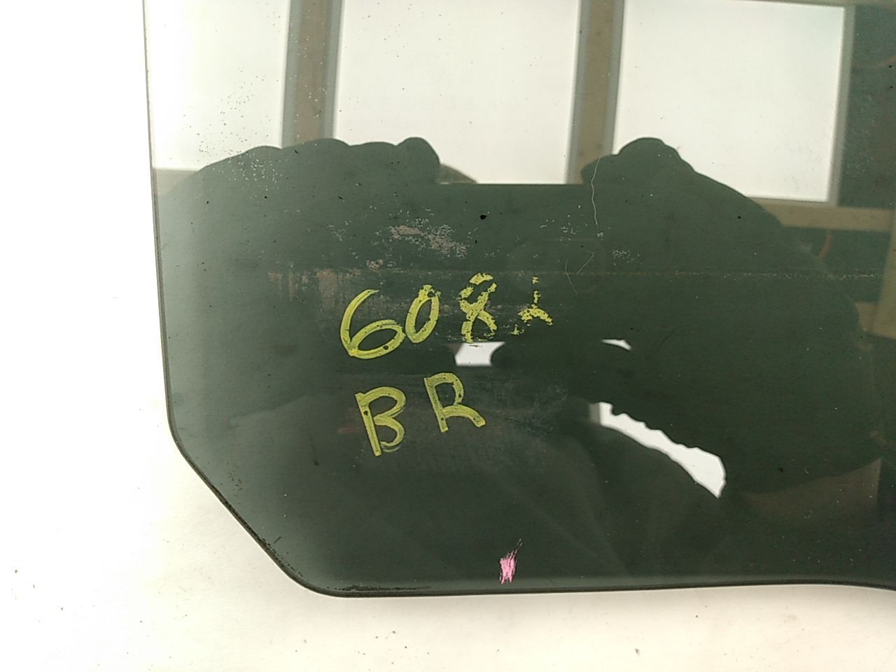 Jeep Cherokee Passenger Right Rear Door Window Glass