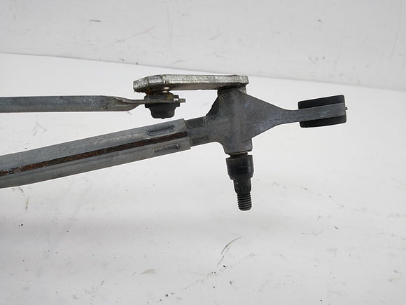 Pontiac Solstice Front Windshield Wiper Transmission And Motor