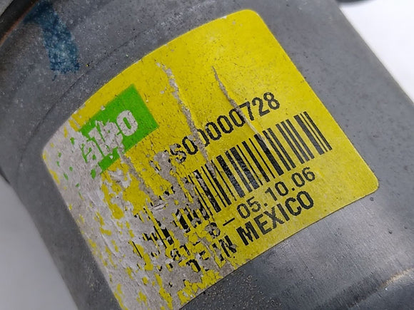 Pontiac Solstice Front Windshield Wiper Transmission And Motor