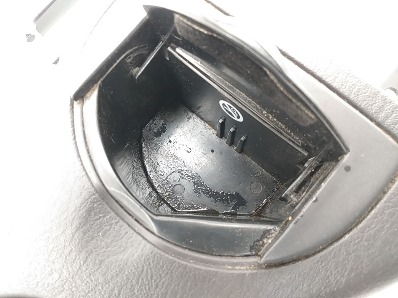 Jeep Cherokee Center Console Floor Base