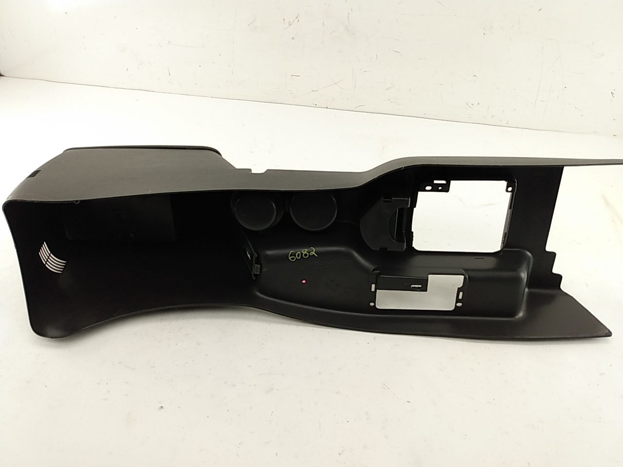 Jeep Cherokee Center Console Floor Base