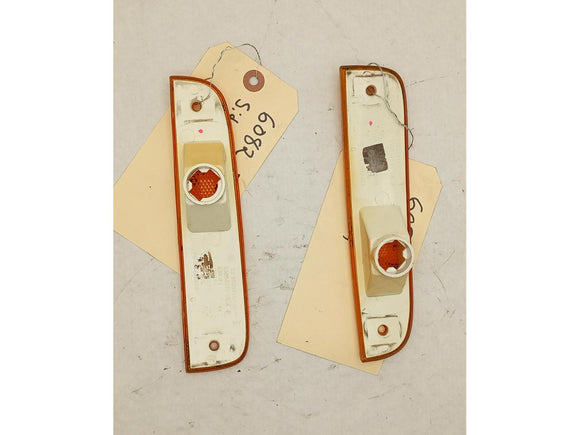 Jeep Cherokee Pair Of Front Side Marker Reflectors