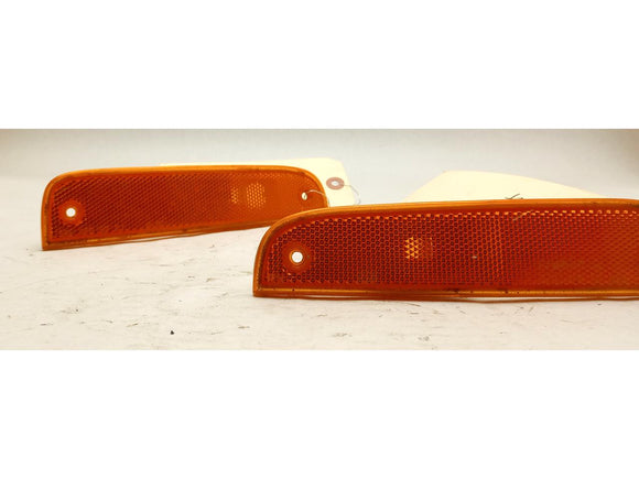 Jeep Cherokee Pair Of Front Side Marker Reflectors