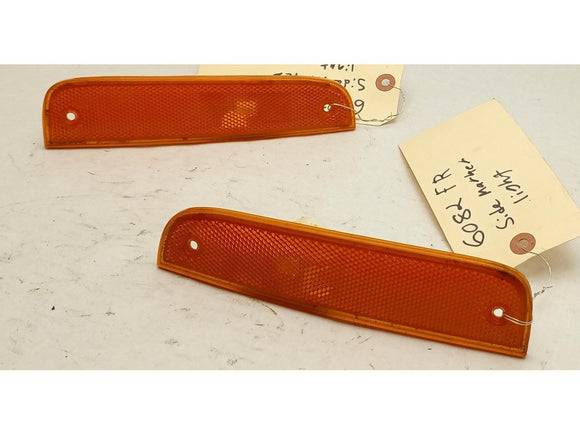 Jeep Cherokee Pair Of Front Side Marker Reflectors