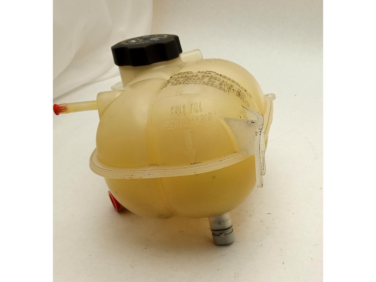 Pontiac Solstice Coolant Fluid Reservoir