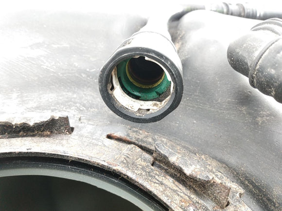 Pontiac Solstice Fuel Gas Tank