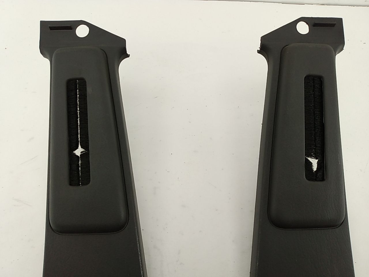 Jeep Cherokee Pair Of Interior B Pillar Trims