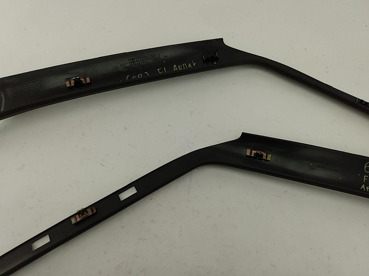 Jeep Cherokee Pair Of Interior A Pillar Trims