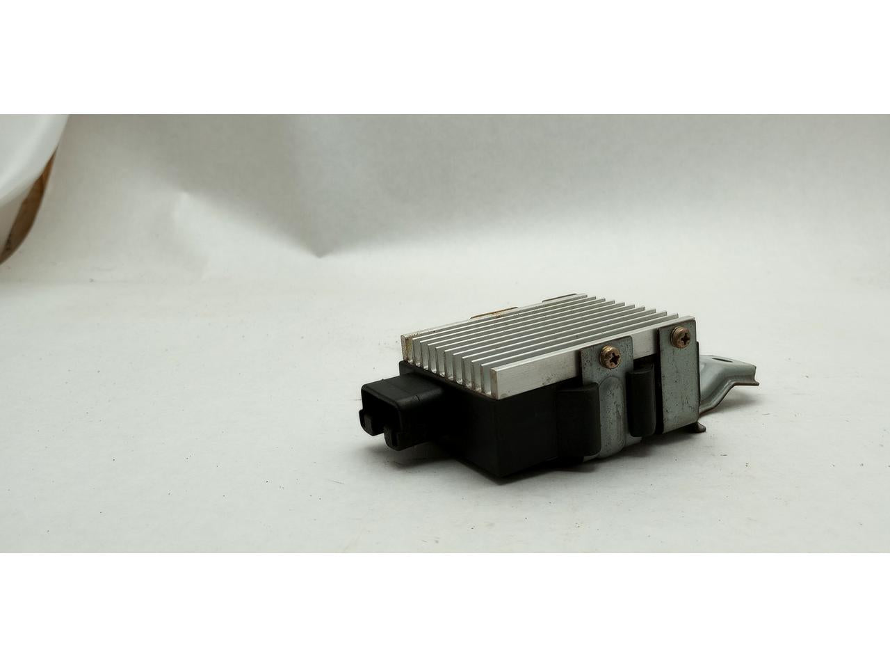 Lexus SC400 Fuel Pump Control Module