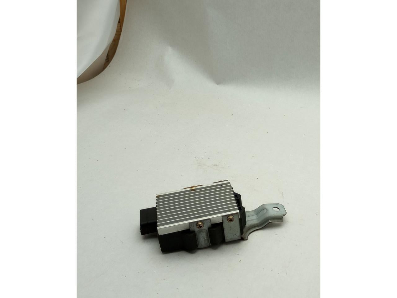 Lexus SC400 Fuel Pump Control Module