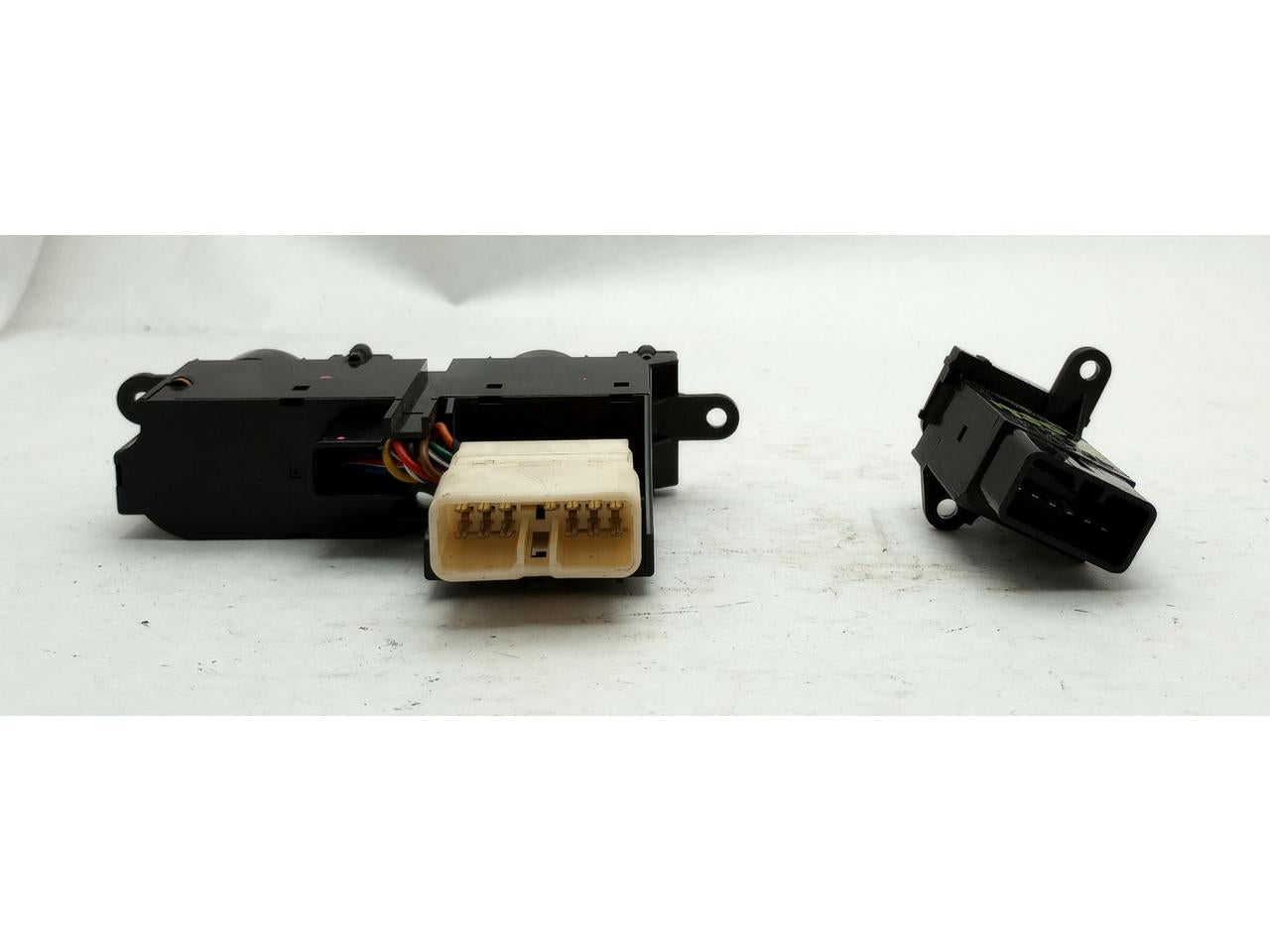 Lexus SC400 Temperature Volume Button Switch