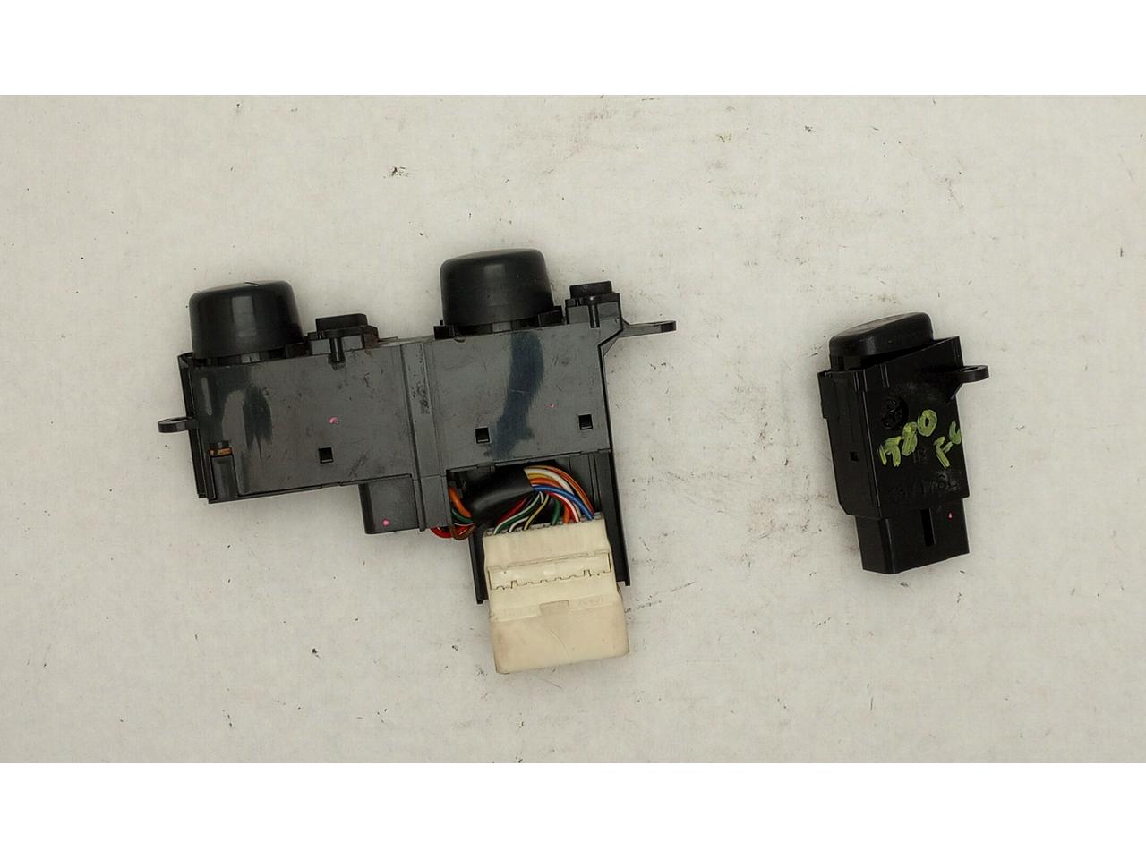 Lexus SC400 Temperature Volume Button Switch