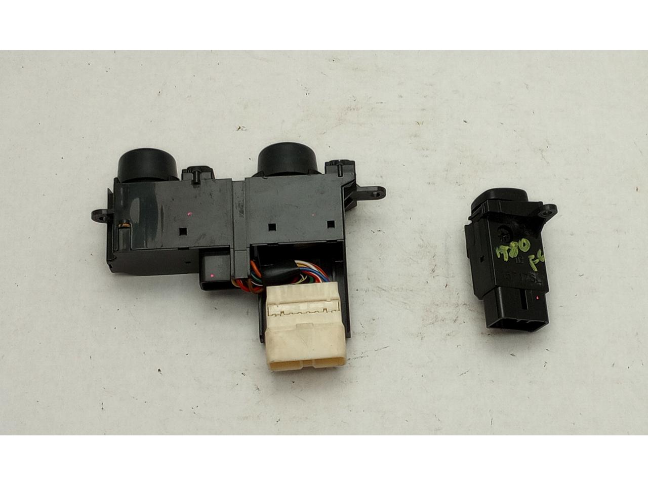 Lexus SC400 Temperature Volume Button Switch