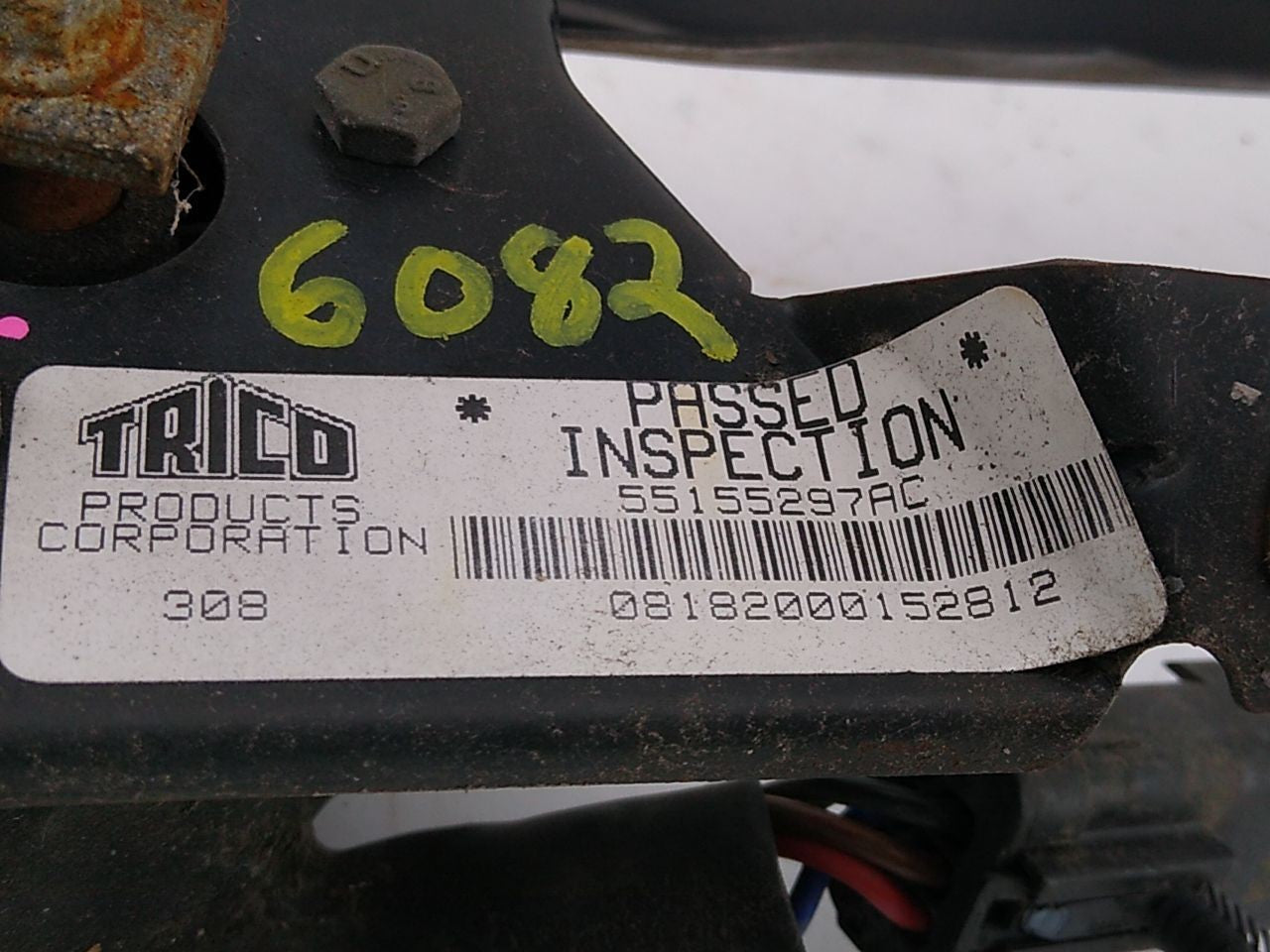 Jeep Cherokee Front Windshield Wiper Transmission And Motor