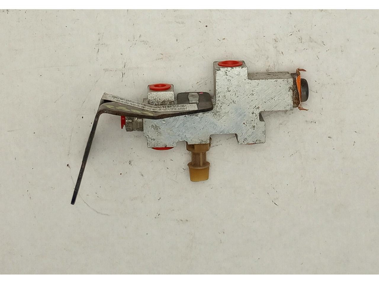 Jeep Cherokee Brake Proportioning Valve