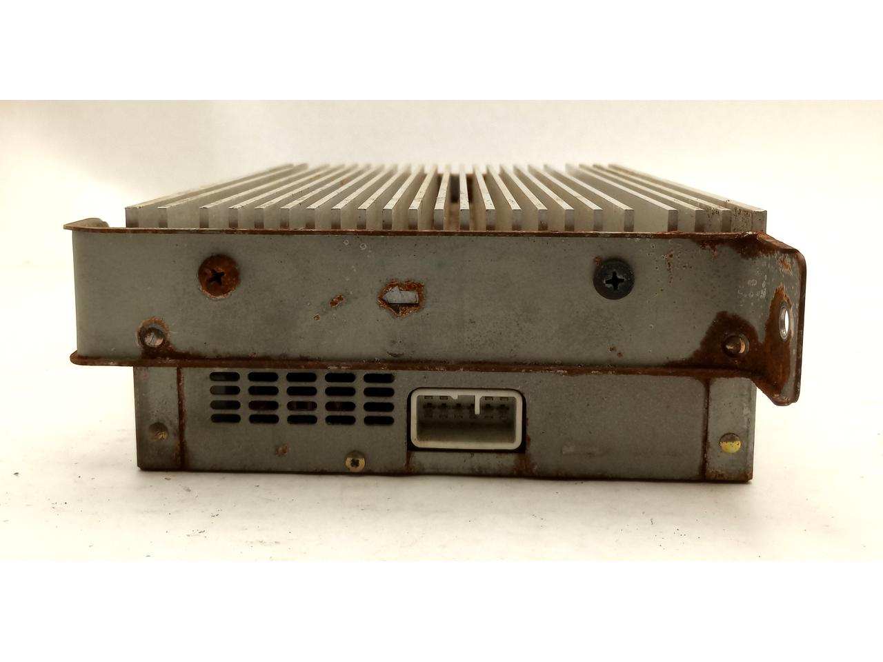 Lexus SC400 Radio Audio Amplifier Module