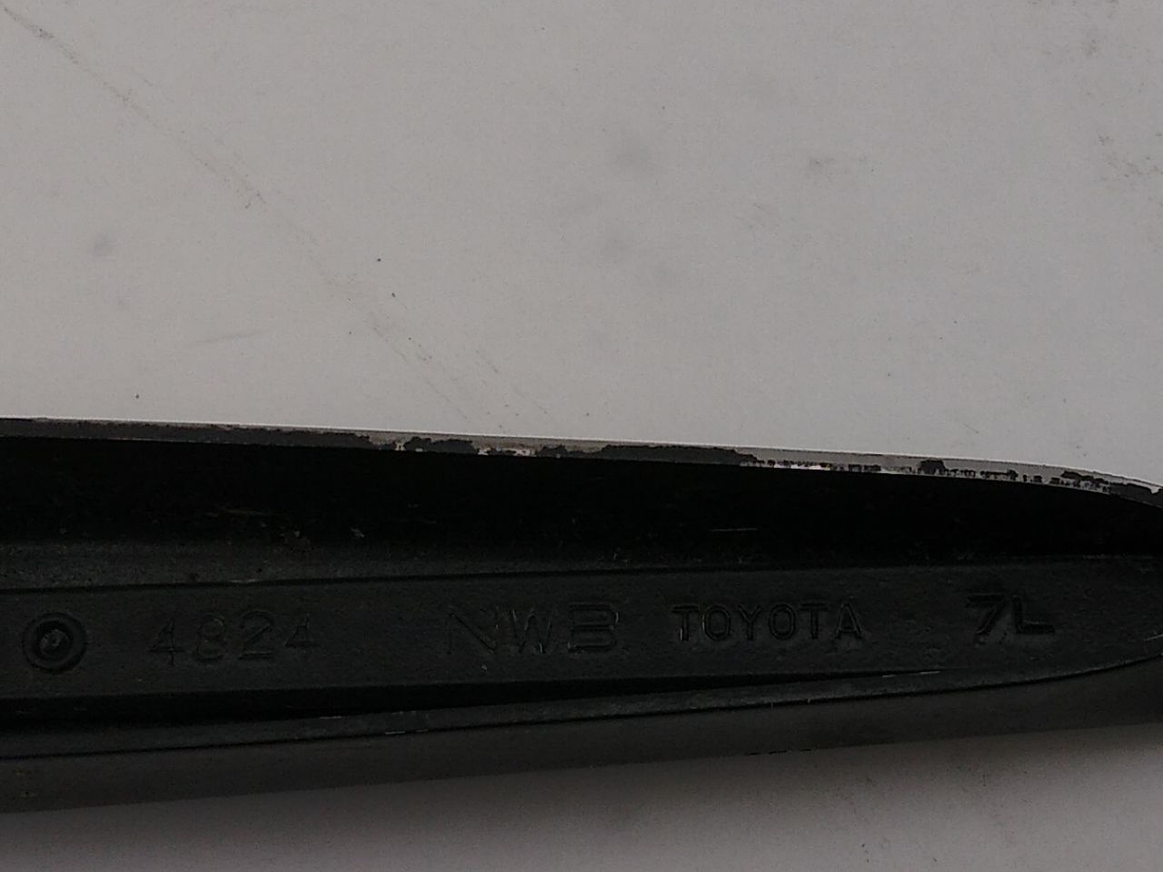 Lexus SC400 Pair Of Windshield Wiper Arms