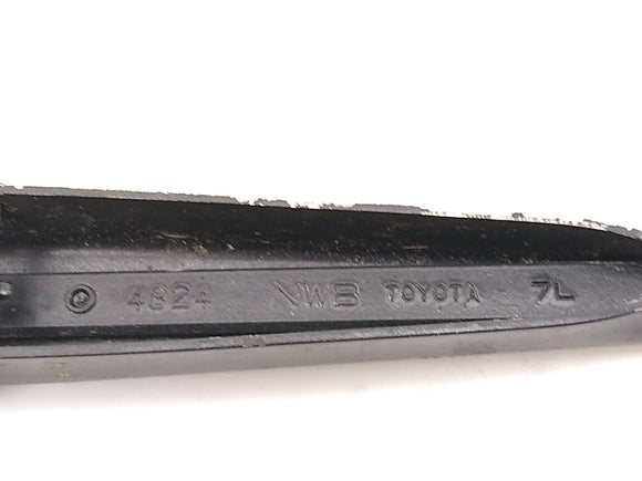 Lexus SC400 Pair Of Windshield Wiper Arms