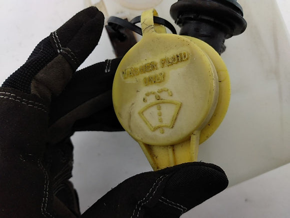 Jeep Cherokee Windshield Washer Fluid Reservoir