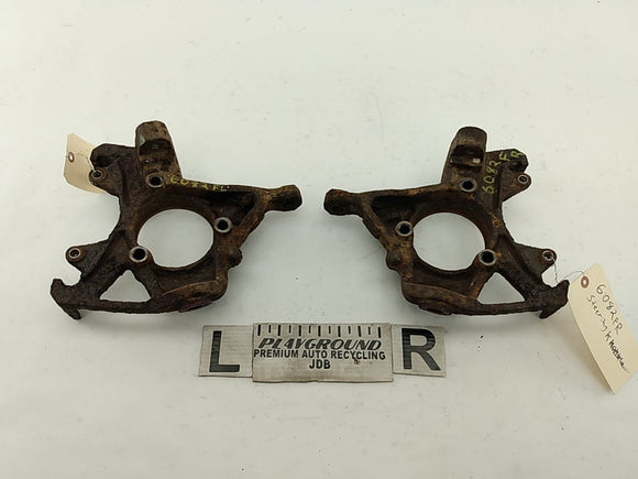 Jeep Cherokee Pair Of Front Steering Knuckles