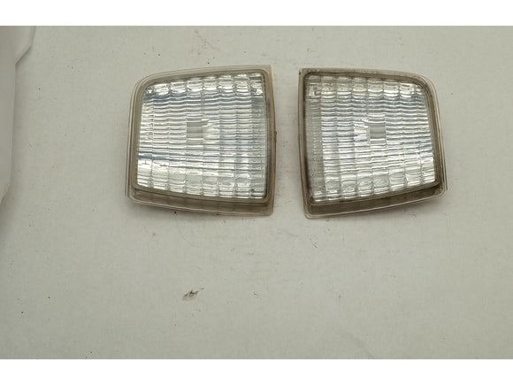 Ford Bronco Pair Of Front Side Marker Corner Lamps