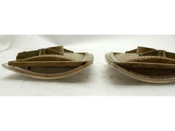 Ford Bronco Pair Of Front Side Marker Corner Lamps