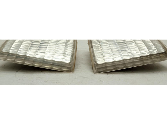 Ford Bronco Pair Of Front Side Marker Corner Lamps