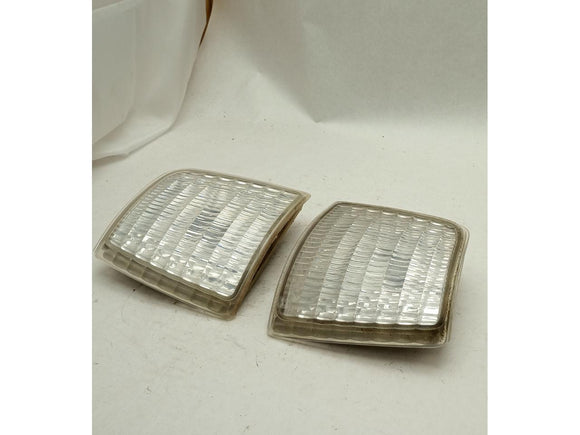 Ford Bronco Pair Of Front Side Marker Corner Lamps