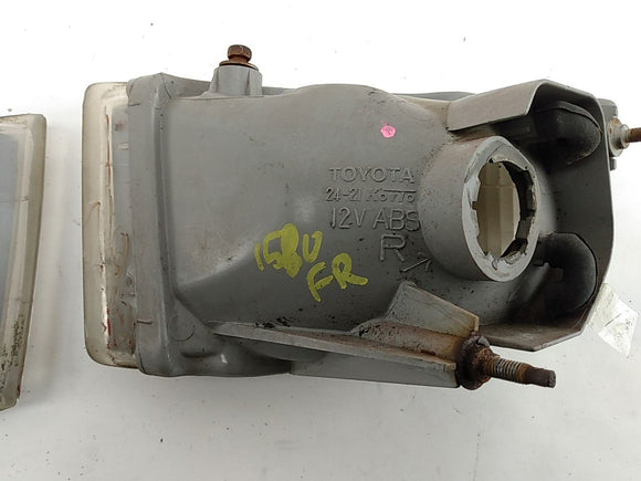 Lexus SC400 Pair Of Front Turn Signal Corner Lights