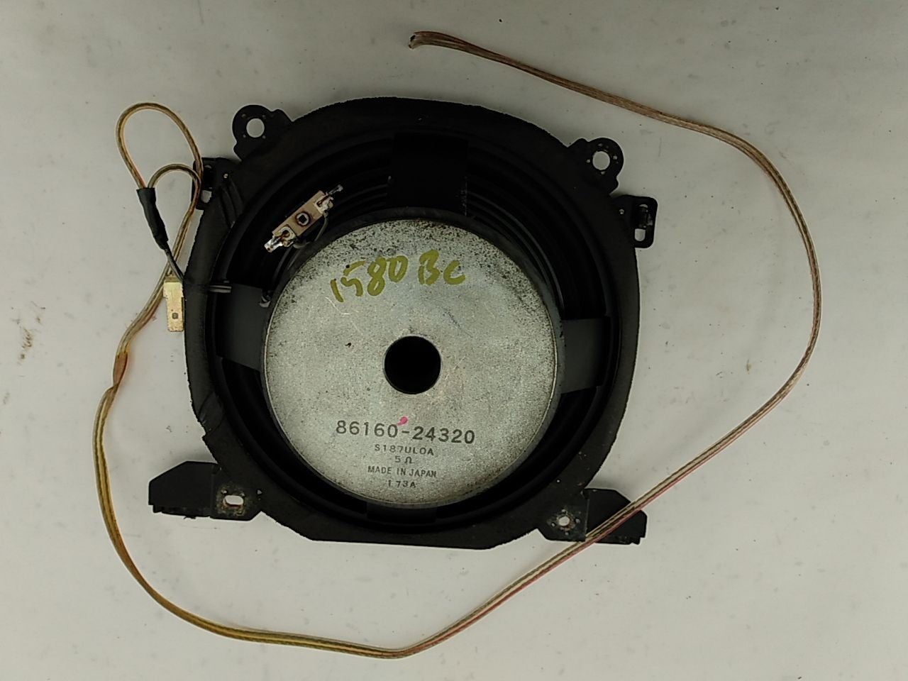 Lexus SC400 Rear Center Subwoofer Speaker